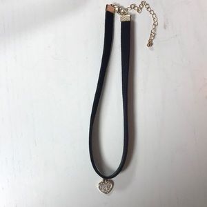 Forever 21 Black Heart Choker